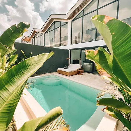 Loket Lofts Villa