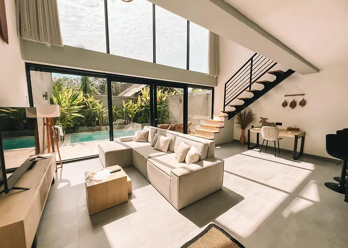 Loket Lofts Villa